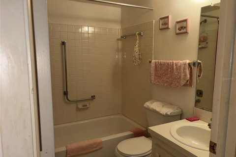 Casa en venta en Clearwater, Florida, 2 dormitorios, 86.86 m2 № 2387710 - foto 17