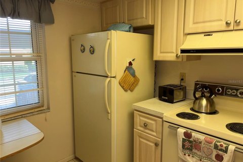 Casa en venta en Clearwater, Florida, 2 dormitorios, 86.86 m2 № 2387710 - foto 5