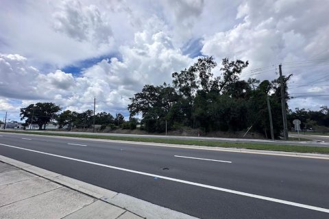 Propiedad comercial en venta en Tampa, Florida, 168.62 m2 № 2432795 - foto 2