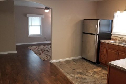 Immobilier commercial à vendre à Lakeland, Floride: 190.26 m2 № 2395563 - photo 5