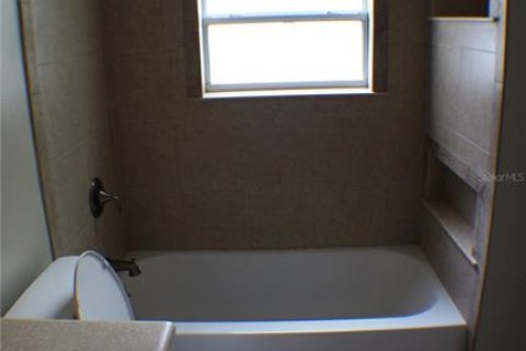 Immobilier commercial à vendre à Lakeland, Floride: 190.26 m2 № 2395563 - photo 8