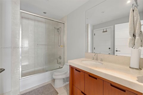 Copropriété à vendre à Coral Gables, Floride: 3 chambres, 294.04 m2 № 2368434 - photo 28