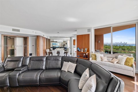Copropriété à vendre à Coral Gables, Floride: 3 chambres, 294.04 m2 № 2368434 - photo 7