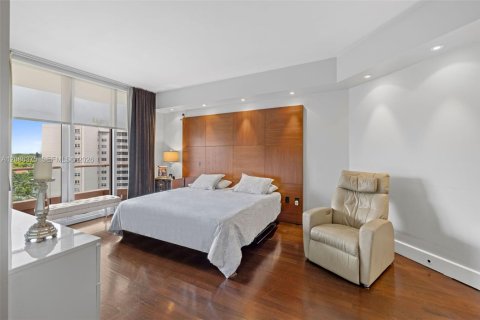 Copropriété à vendre à Coral Gables, Floride: 3 chambres, 294.04 m2 № 2368434 - photo 15