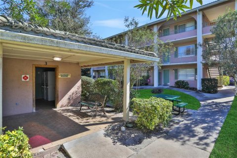 Condo in Altamonte Springs, Florida, 1 bedroom  № 1771396 - photo 24