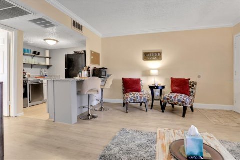 Condo in Altamonte Springs, Florida, 1 bedroom  № 1771396 - photo 5