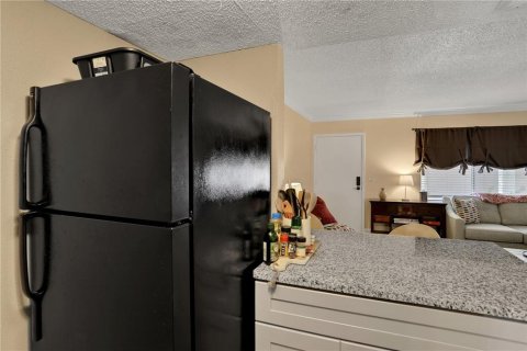 Condo in Altamonte Springs, Florida, 1 bedroom  № 1771396 - photo 12