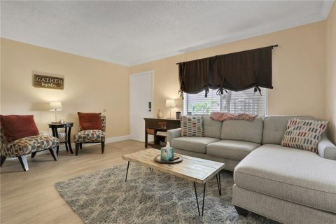 Condo in Altamonte Springs, Florida, 1 bedroom  № 1771396 - photo 4