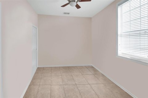 House in DeLand, Florida 4 bedrooms, 284.28 sq.m. № 1776766 - photo 15