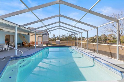 Villa ou maison à vendre à Spring Hill, Floride: 2 chambres, 145.67 m2 № 1751949 - photo 28