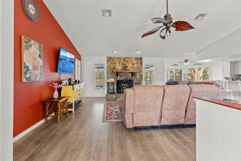 Villa ou maison à vendre à Spring Hill, Floride: 2 chambres, 145.67 m2 № 1751949 - photo 5