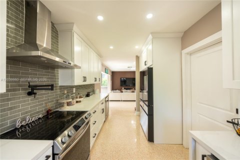 Casa en alquiler en Palmetto Bay, Florida, 4 dormitorios № 2086158 - foto 13