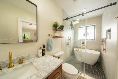 Casa en alquiler en Palmetto Bay, Florida, 4 dormitorios № 2086158 - foto 24