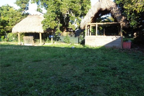 Villa ou maison à louer à Homestead, Floride: 3 chambres, 220.55 m2 № 1971240 - photo 6