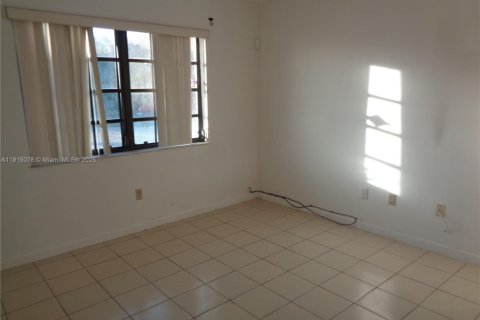 Villa ou maison à louer à Homestead, Floride: 3 chambres, 220.55 m2 № 1971240 - photo 26