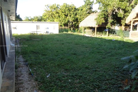 Villa ou maison à louer à Homestead, Floride: 3 chambres, 220.55 m2 № 1971240 - photo 7