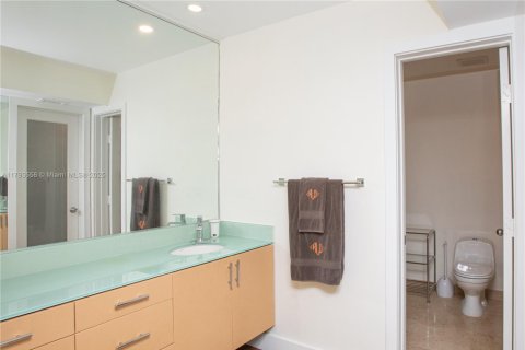 Adosado en alquiler en Key Biscayne, Florida, 2 dormitorios, 167.22 m2 № 1959037 - foto 13