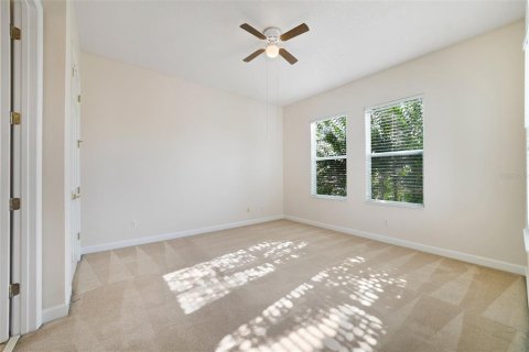 House in Four Corners, Florida 4 bedrooms, 213.3 sq.m. № 1751052 - photo 16