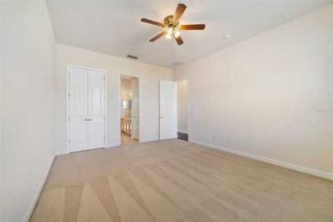 House in Four Corners, Florida 4 bedrooms, 213.3 sq.m. № 1751052 - photo 20