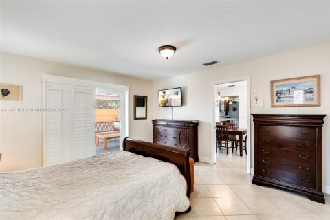 House in Palm Beach Gardens, Florida 3 bedrooms, 165.09 sq.m. № 1770349 - photo 24