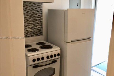 Apartamento en alquiler en Miami Beach, Florida № 2045387 - foto 5