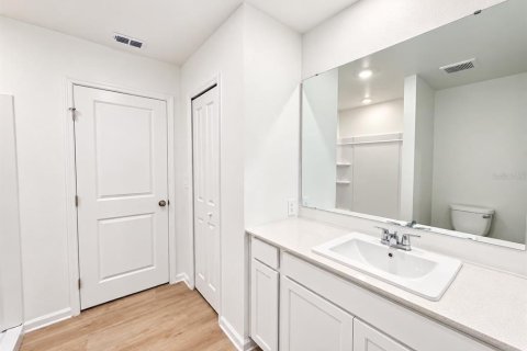 Villa ou maison à louer à Winter Haven, Floride: 4 chambres, 174.66 m2 № 2378302 - photo 18