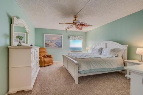 Condo in Clearwater, Florida, 2 bedrooms  № 1916533 - photo 21
