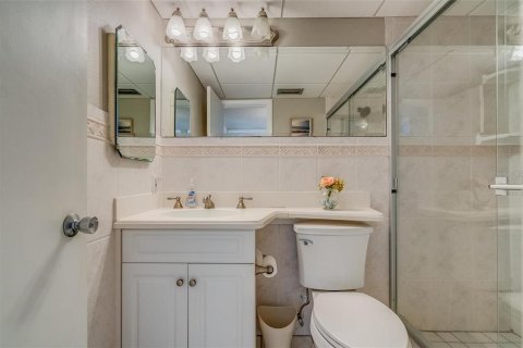 Condo in Clearwater, Florida, 2 bedrooms  № 1916533 - photo 27
