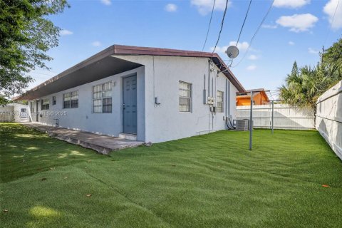 Appartement à louer à Dania Beach, Floride: 2 chambres, 85.84 m2 № 1987293 - photo 21
