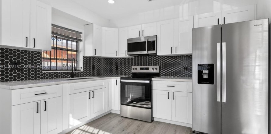 Appartement à Dania Beach, Floride 2 chambres, 85.84 m2 № 1987293