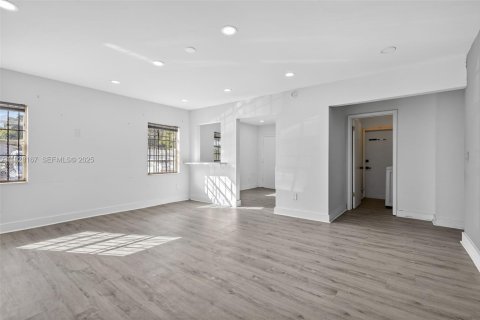 Appartement à louer à Dania Beach, Floride: 2 chambres, 85.84 m2 № 1987293 - photo 4