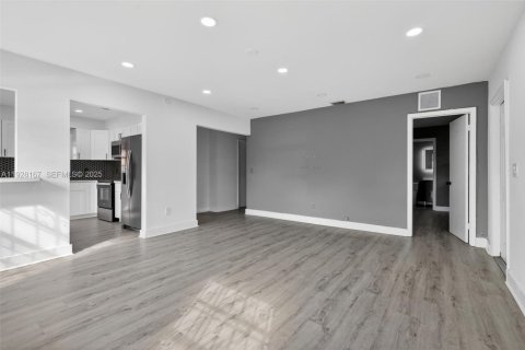 Appartement à louer à Dania Beach, Floride: 2 chambres, 85.84 m2 № 1987293 - photo 7