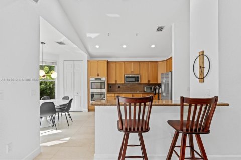 House in Boca Raton, Florida 4 bedrooms, 248.61 sq.m. № 1931773 - photo 13