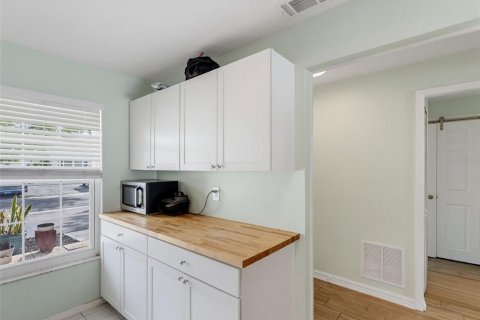 Villa ou maison à vendre à Safety Harbor, Floride: 2 chambres, 87.24 m2 № 2405351 - photo 22