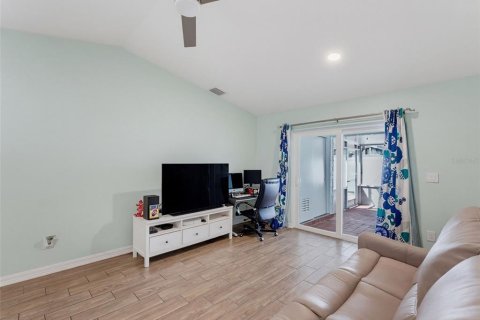 Villa ou maison à vendre à Safety Harbor, Floride: 2 chambres, 87.24 m2 № 2405351 - photo 27