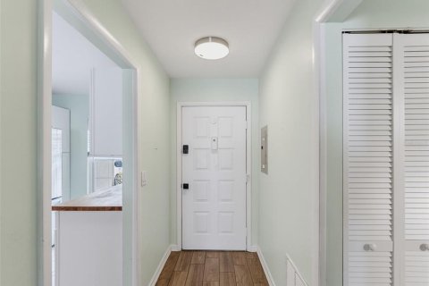 Villa ou maison à vendre à Safety Harbor, Floride: 2 chambres, 87.24 m2 № 2405351 - photo 16
