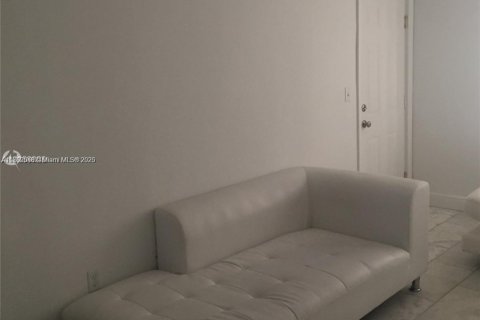 Condominio en venta en Miami Beach, Florida, 1 dormitorio, 45.06 m2 № 1707451 - foto 4