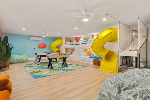 Купить виллу или дом в Семинол, Флорида 4 комнаты, 286.88м2, № 2437191 - фото 6