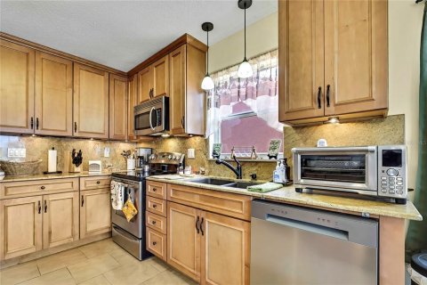 Casa en venta en Hudson, Florida, 2 dormitorios, 121.79 m2 № 1782966 - foto 12