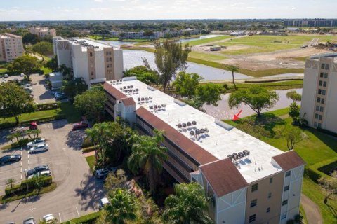 Copropriété à louer à Delray Beach, Floride: 2 chambres, 111.48 m2 № 1227065 - photo 1