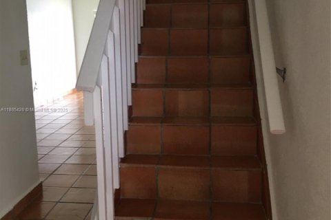 Снять в аренду кондоминиум в Хайалиа, Флорида 2 спальни, 88.07м2, № 1931662 - фото 11