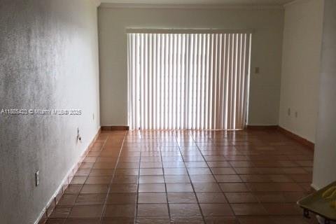 Снять в аренду кондоминиум в Хайалиа, Флорида 2 спальни, 88.07м2, № 1931662 - фото 3