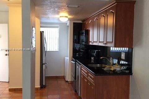 Снять в аренду кондоминиум в Хайалиа, Флорида 2 спальни, 88.07м2, № 1931662 - фото 4