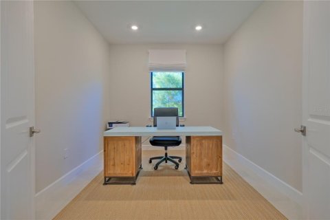 House in MAGNOLIA RANCH in Bradenton, Florida 3 bedrooms, 193.61 sq.m. № 2291502 - photo 12