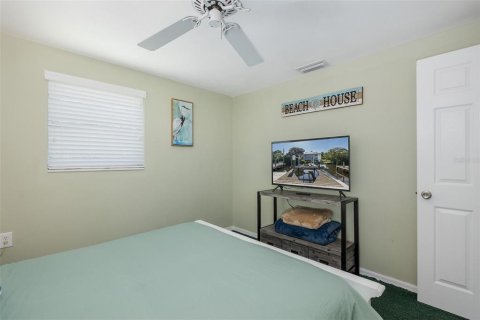 Villa ou maison à vendre à Holiday, Floride: 2 chambres, 97.27 m2 № 2120938 - photo 30