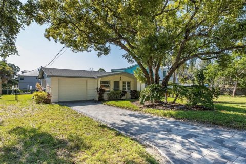 Villa ou maison à Holiday, Floride 2 chambres, 97.27 m2 № 2120938