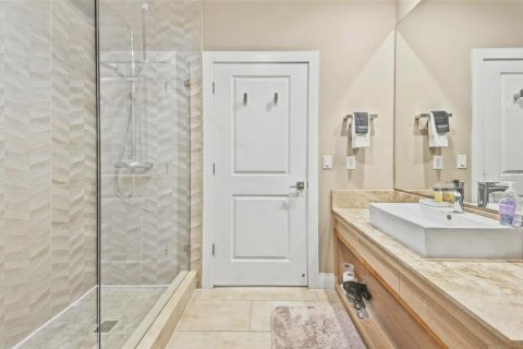 Townhouse in Kissimmee, Florida 3 bedrooms, 203.92 sq.m. № 2107009 - photo 18