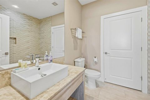 Townhouse in Kissimmee, Florida 3 bedrooms, 203.92 sq.m. № 2107009 - photo 17