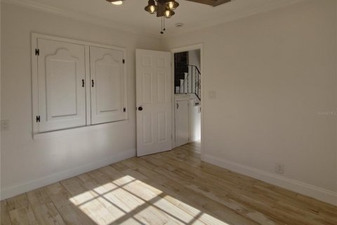 Casa en alquiler en Tampa, Florida, 2 dormitorios, 85.47 m2 № 1915642 - foto 17