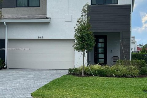 Touwnhouse à vendre à Lake Worth, Floride: 3 chambres, 215.25 m2 № 1936584 - photo 1